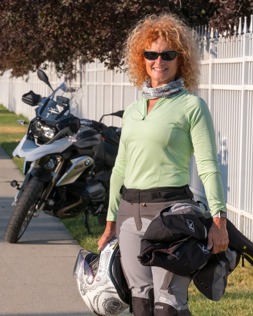 Colleen discusses the importance of body posture for better control of the motorcycle and riding safer.